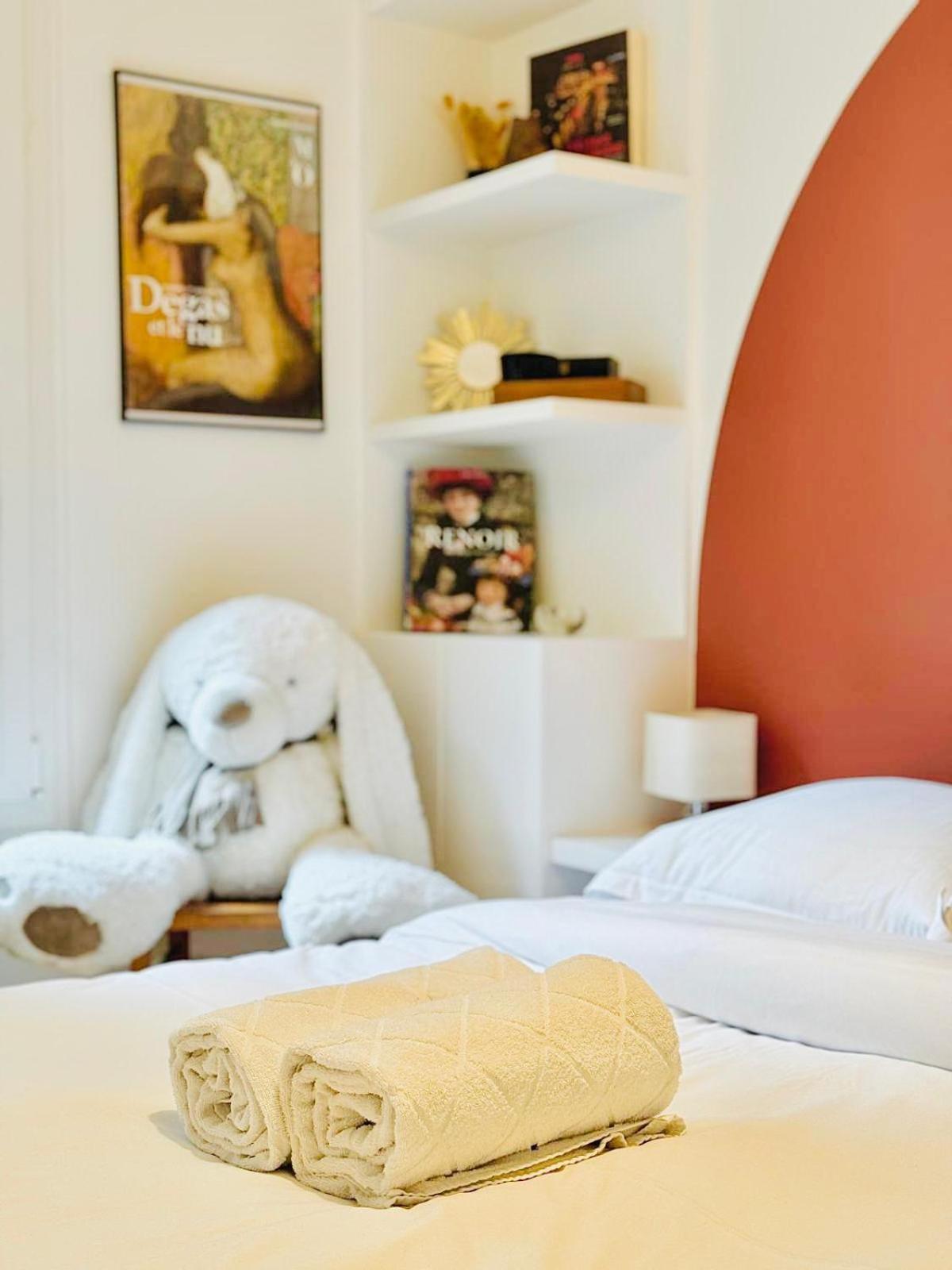 Au Coeur De Montmartre! Appartamento *