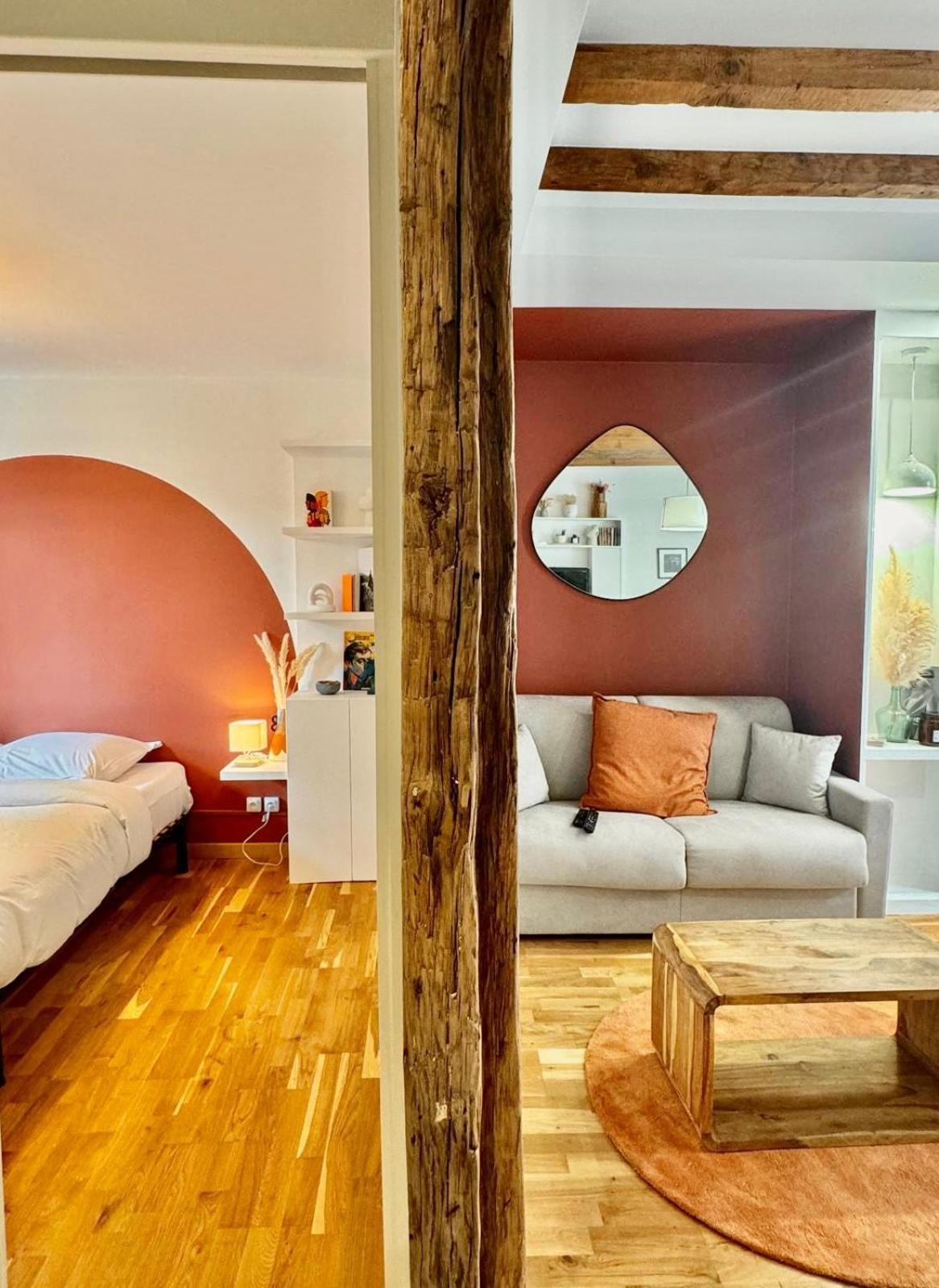 Au Coeur De Montmartre! Appartamento